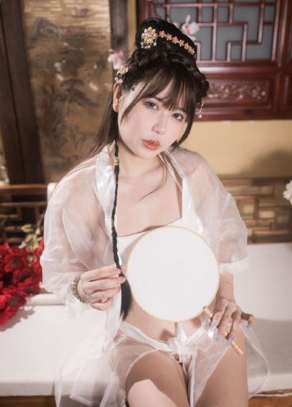 欧美ⅵdeos爆乳巨大_超清神马在线观看