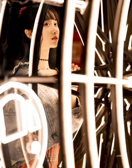 亚洲欧美日本综合一区二区三区_DVD影视在线观看