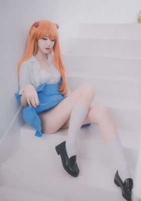 澡池里强摁做开腿呻吟H微博_4K动漫免费观看